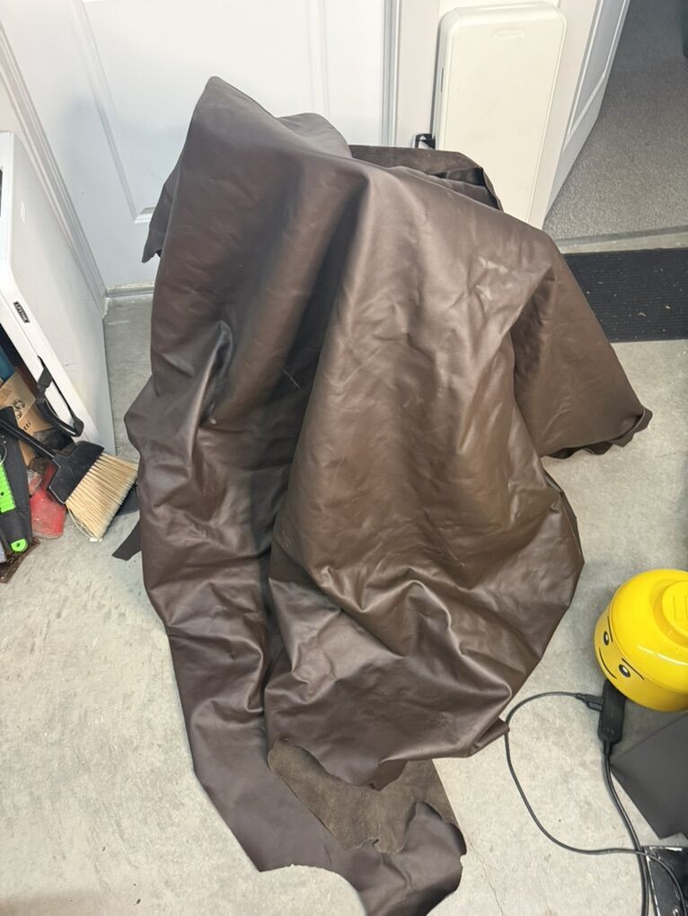 Brown Upholstery Leather 52 Square Feet