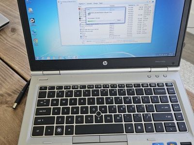 HP EliteBook 8460p 14" Laptop Intel Core i5 Windows 7 Silver