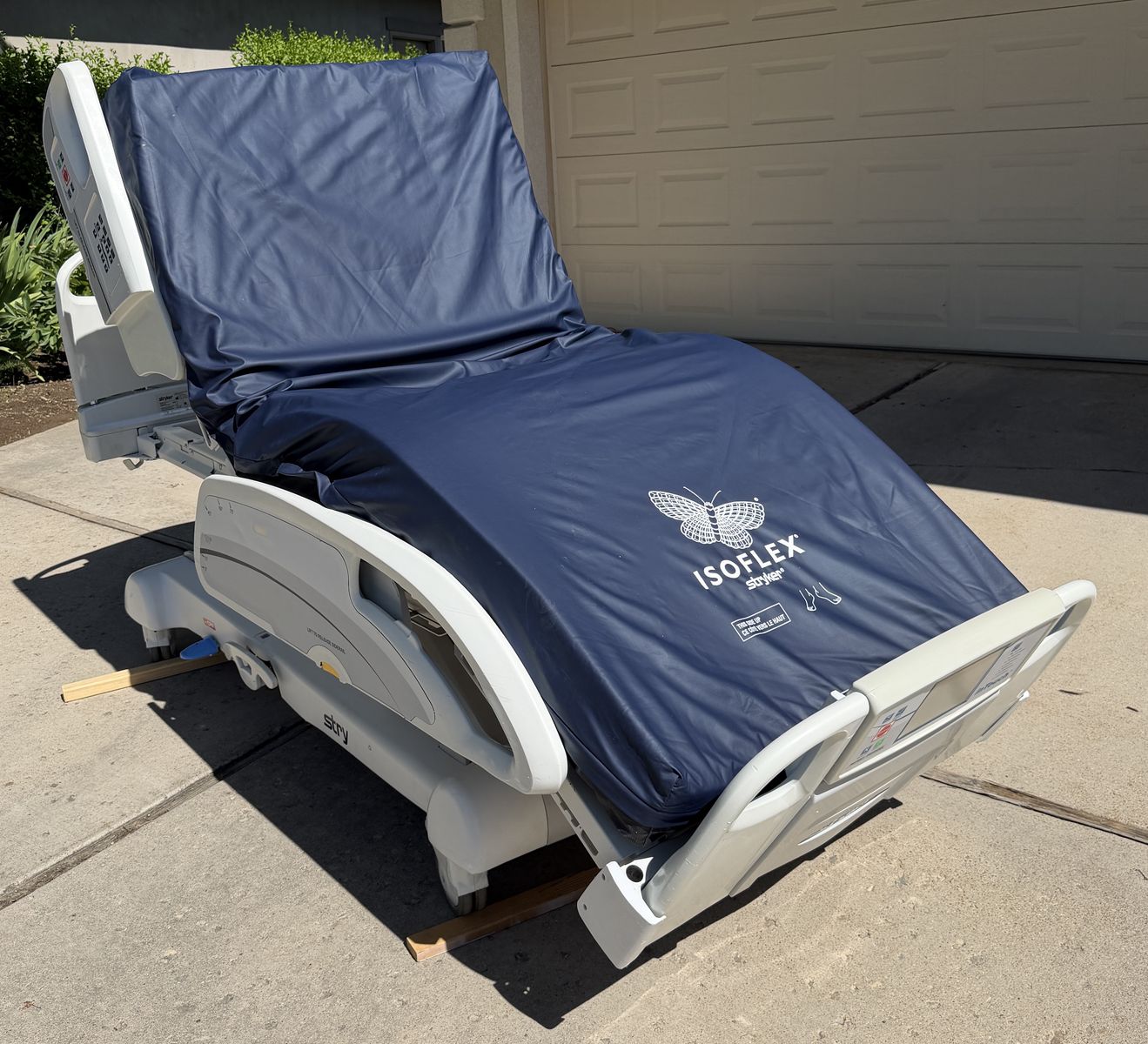 Stryker InTouch Critical Care Hospital Bed with Equipment Bundle