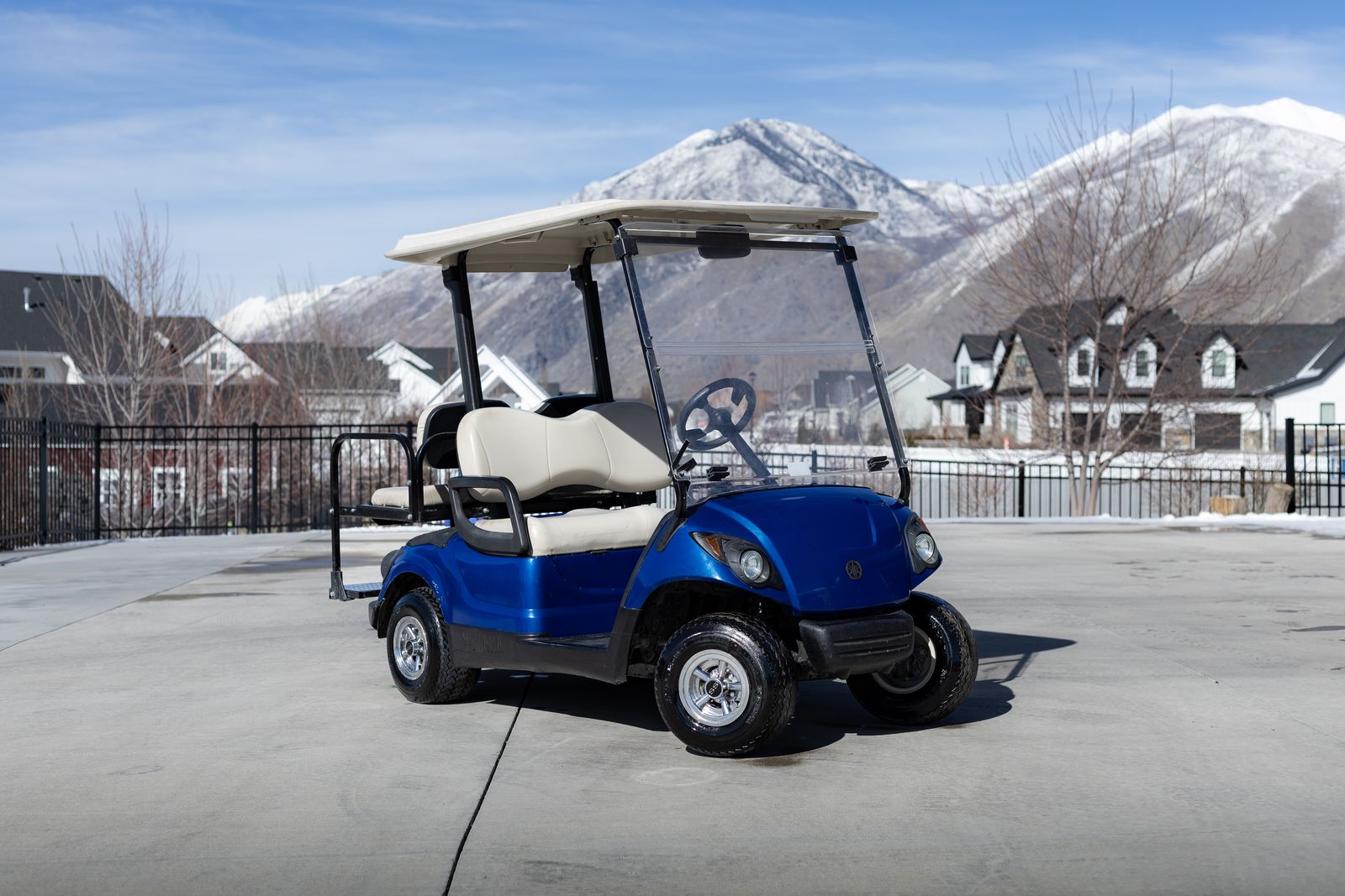 2009 Yamaha G29 4-Seat Electric Golf Cart – Newer Batteries – $3,500