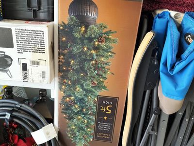 Christmas Tree 5 Foot asking $35