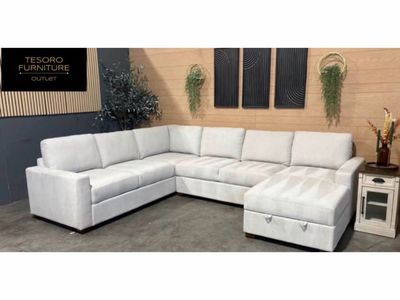 THOMASVILLE GLENN SECTIONAL WITH STORAGE