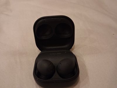 Samsung Galaxy Buds 2 Wireless Earbuds Black