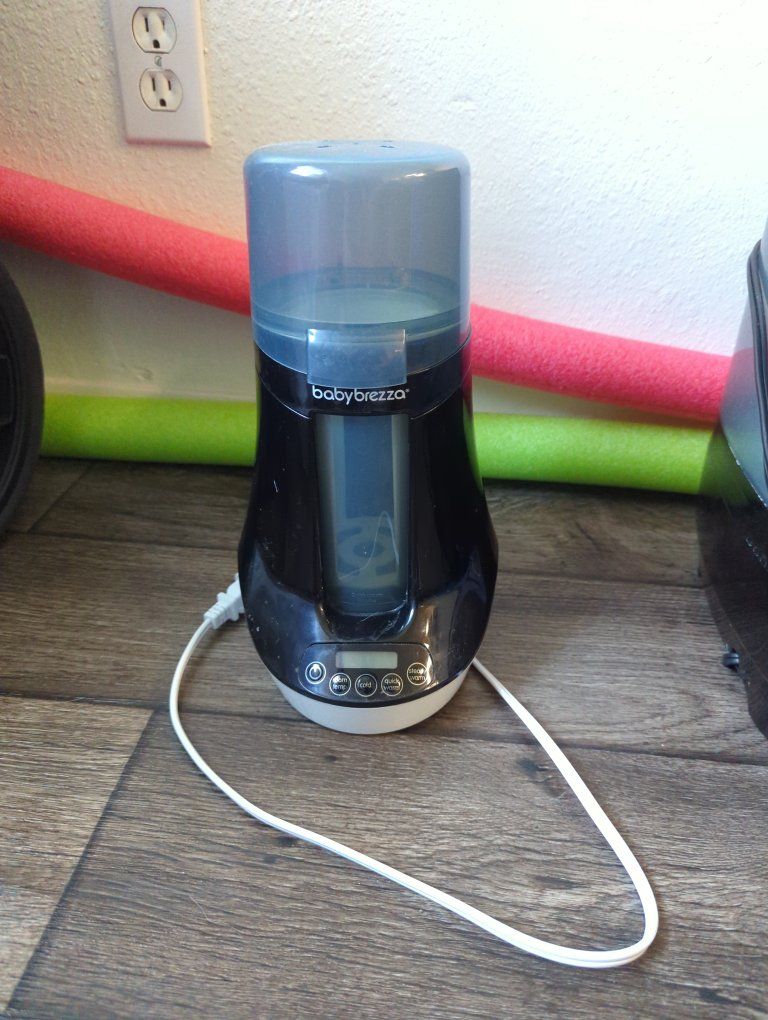 Baby Brezza Instant milk and bottle Warmer