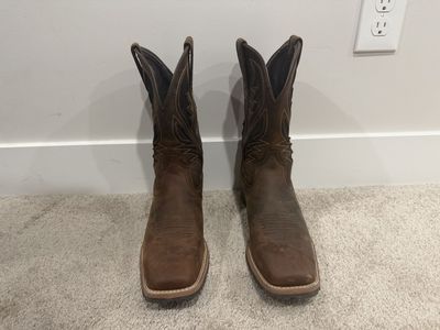Men’s Cowboy Boots. Ariat Size 10.5