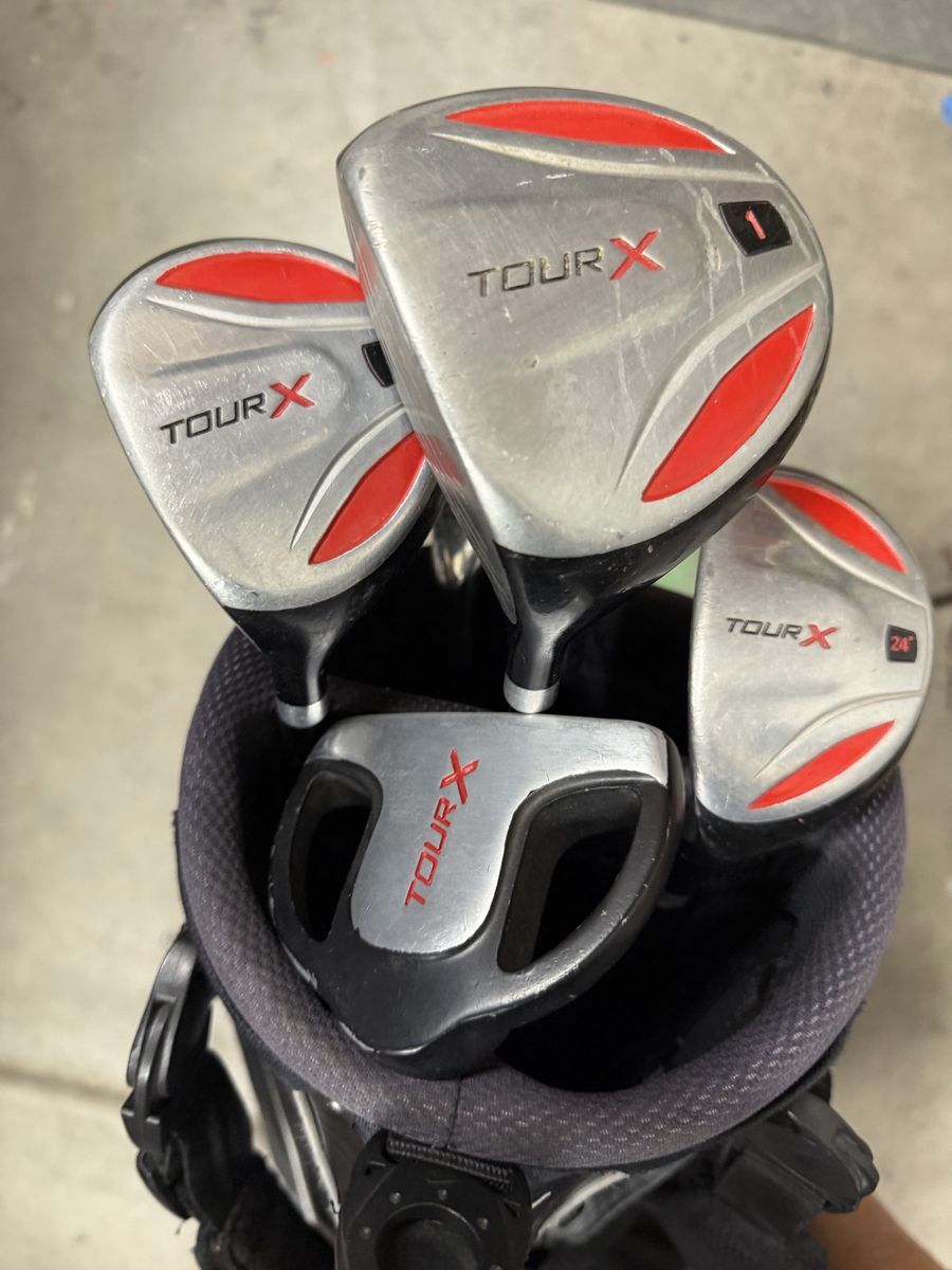 Tour X Golf Club Set with Nike Bag left handed 