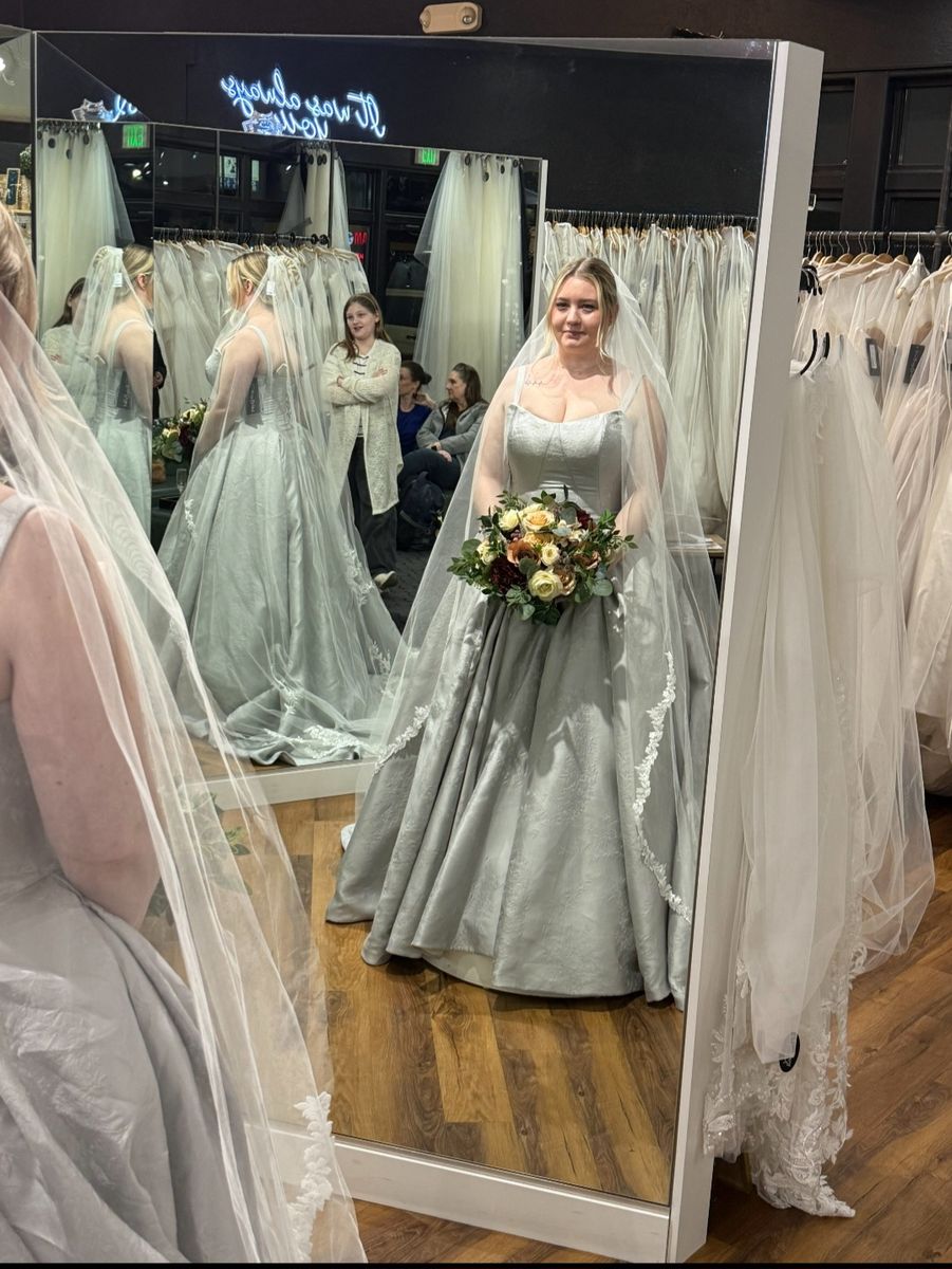 Maggie Sottero gown HUGE DEAL!