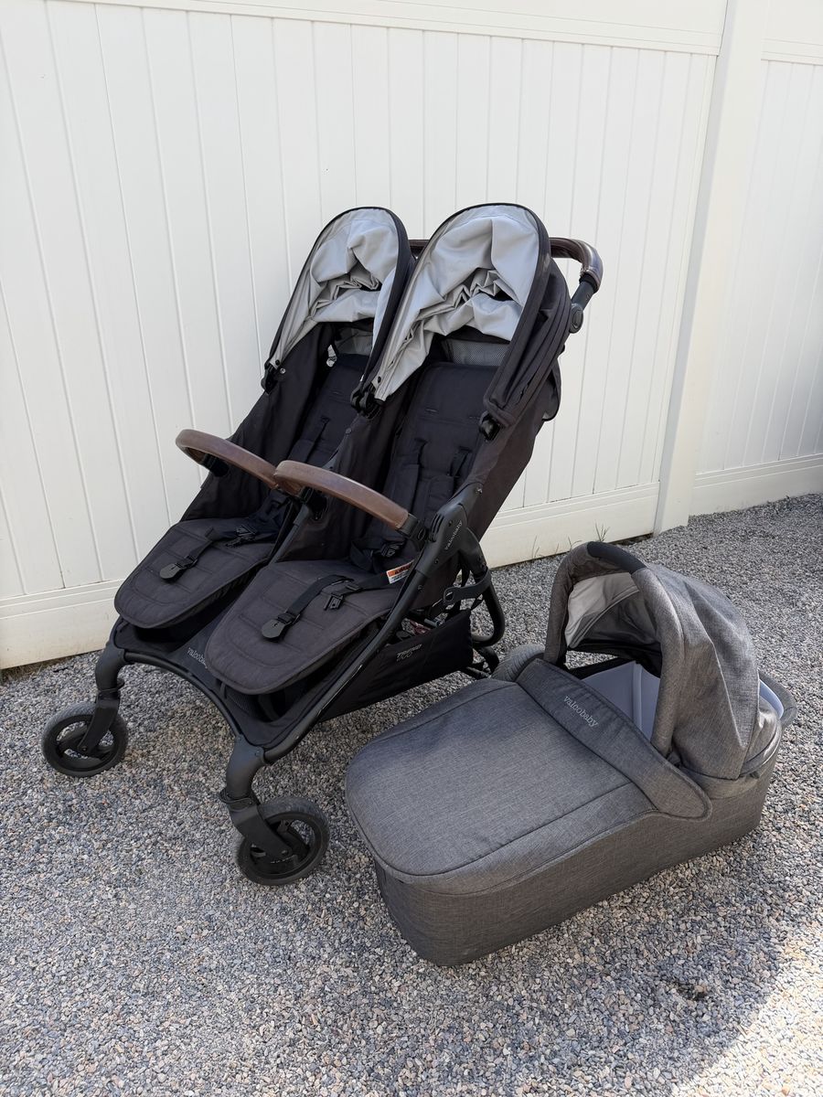 Valcobaby Double Stroller w/ Bassinet