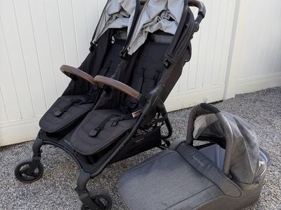 Valcobaby Double Stroller w/ Bassinet
