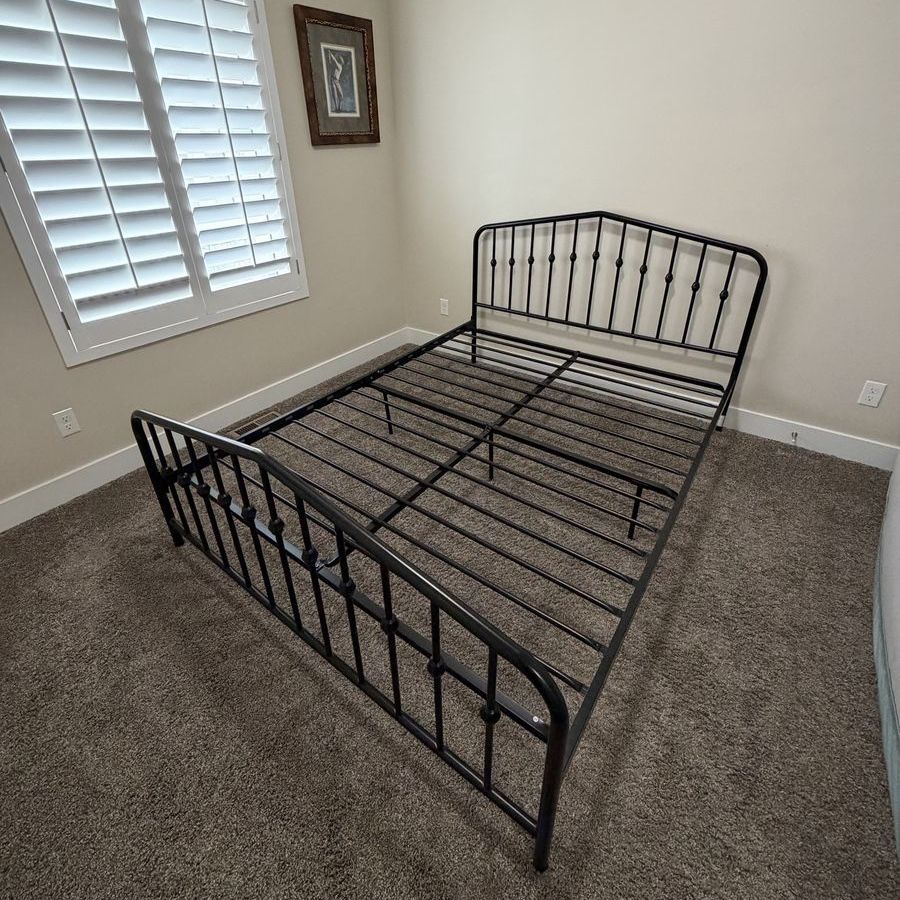 Queen Bed Frame (Metal)
