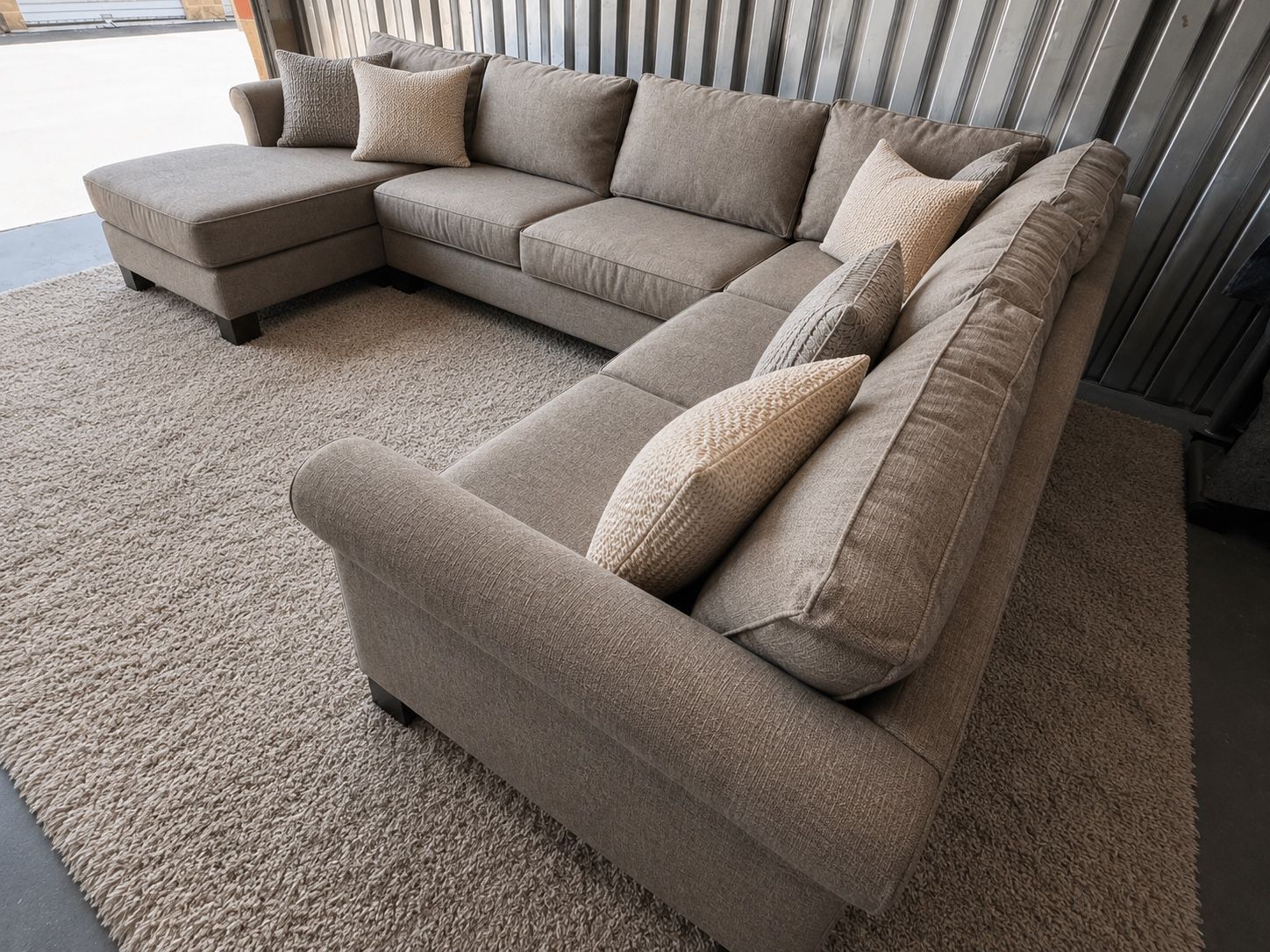 RC Willey sectional couch like new !