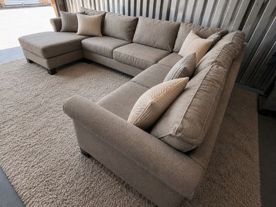 RC Willey sectional couch like new !