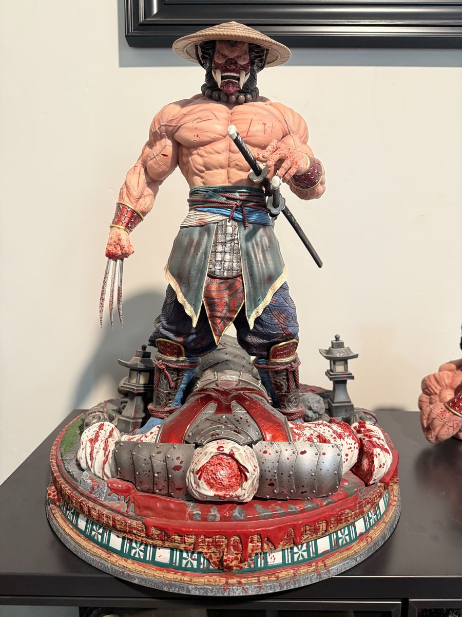 Oni Wolverine Samurai Statue Custom 1/4 Scale Bloody Version w/ Switchable Head and Claws
