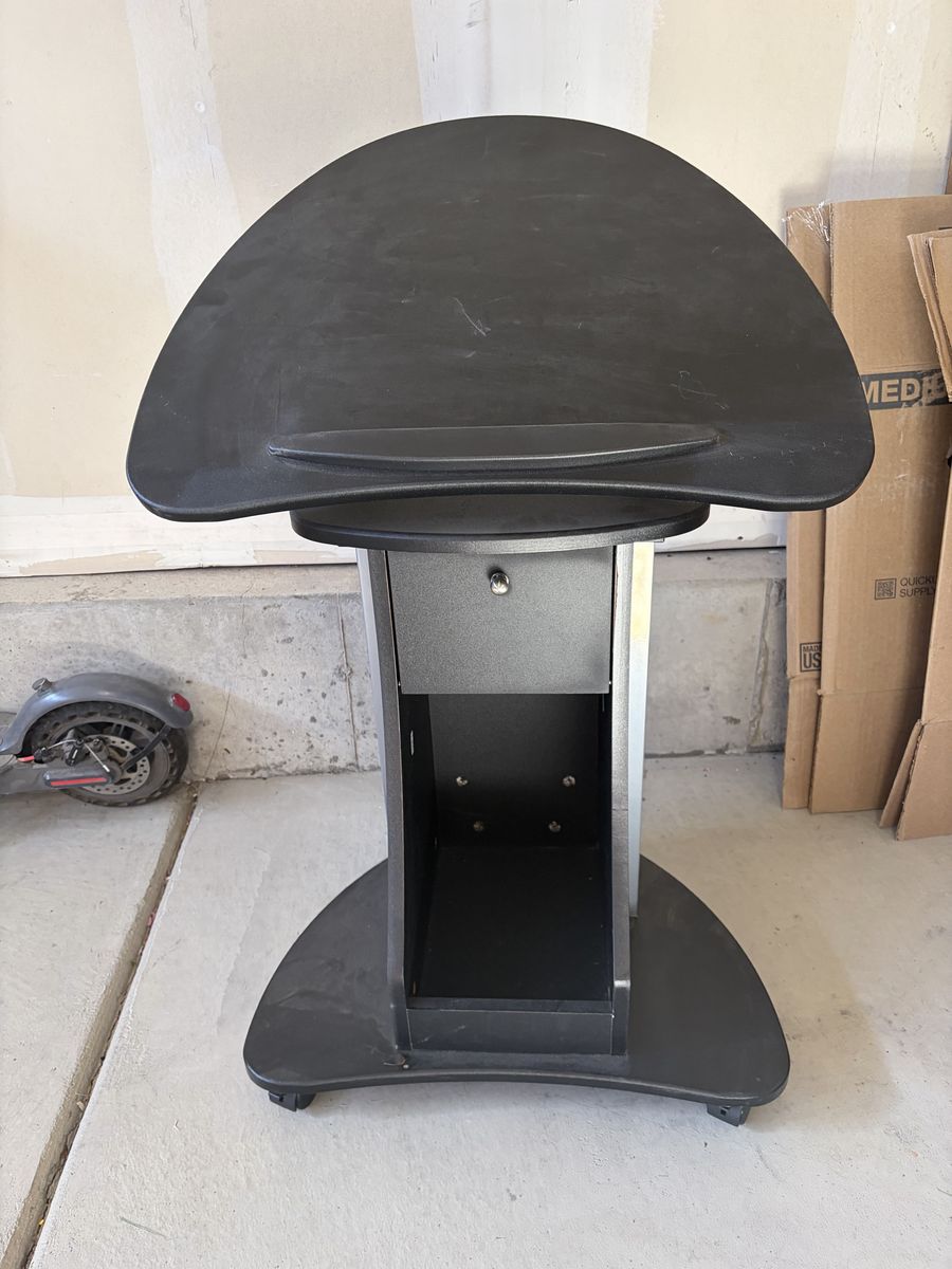 Adjustable Standing Desk Podium