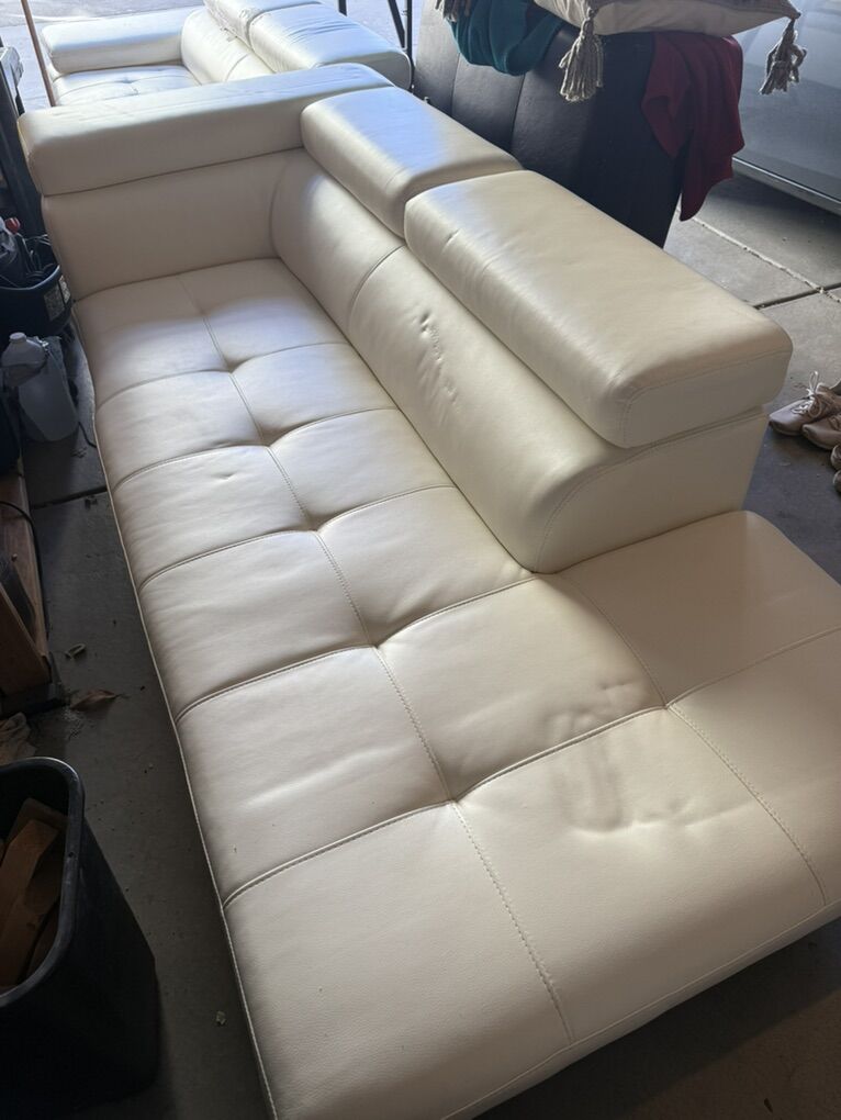 2 Piece Sectional