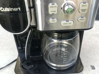 new no box Cuisinart 10 cup thermal drip coffee maker in excellent condition