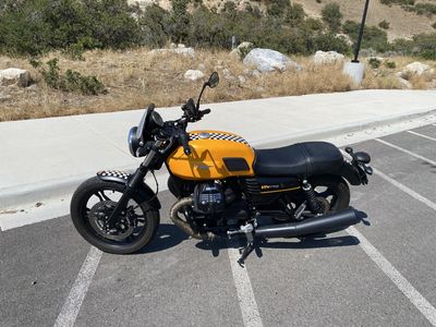 2017 Moto Guzzi V7 III Stone