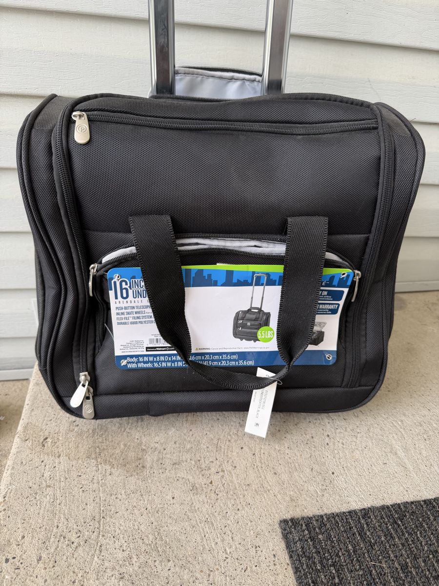 Protégé Arendale 16-Inch Rolling Underseater Carry-On Black