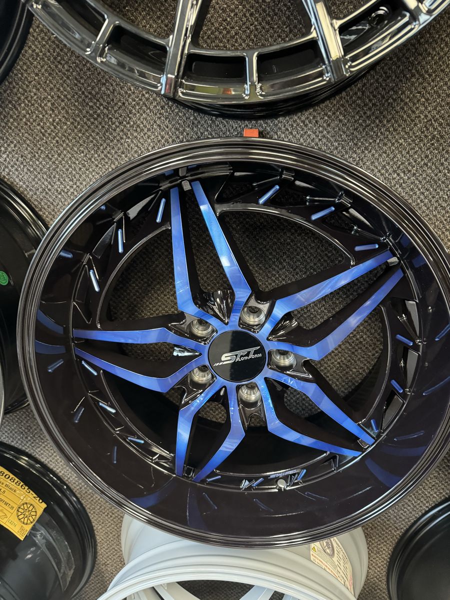 Brand new set of 4 wheels SFT FLOW FORM 18x8.5 lug pattern 5x114.3 offset +30mm CB 74mm