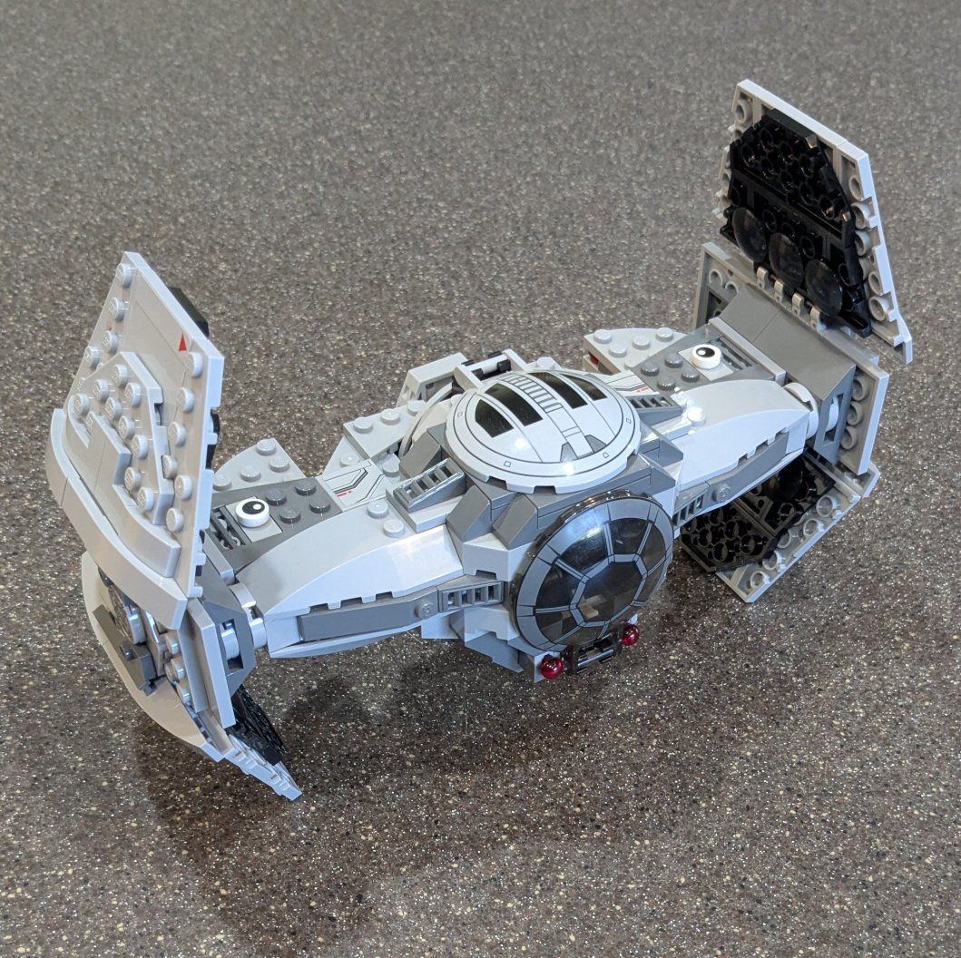 LEGO Star Wars TIE Advanced Prototype 75082