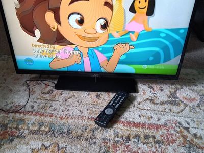 32'' JVC tv