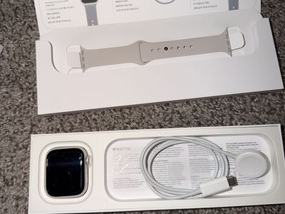 Apple Watch Series 9 45 mm