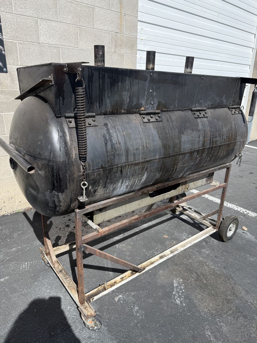 Heavy-Duty BBQ Smoker – $300 ((OBO))