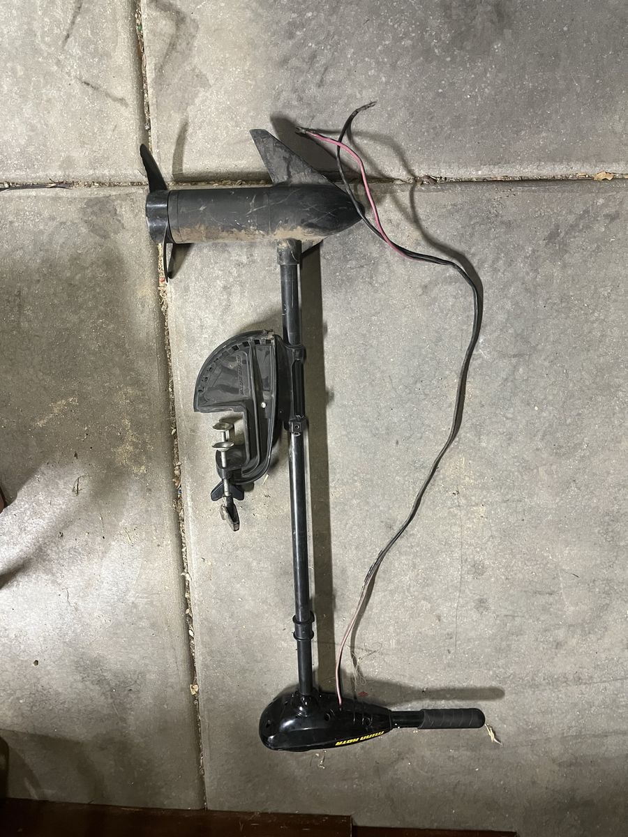 Minn Kota Endura 38 Trolling Motor - 38 lbs. Thrust, 12V - Boat, Kayak, Fishing
