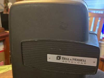 Bell & Howell Design 346A Super Eight Autoload Film Projector - Vintage 1960s/70s