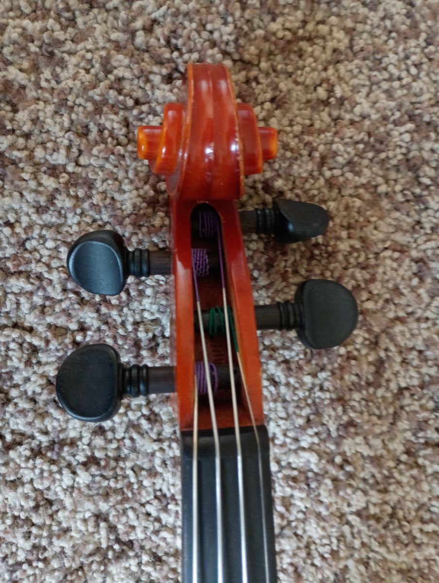 Main image 3