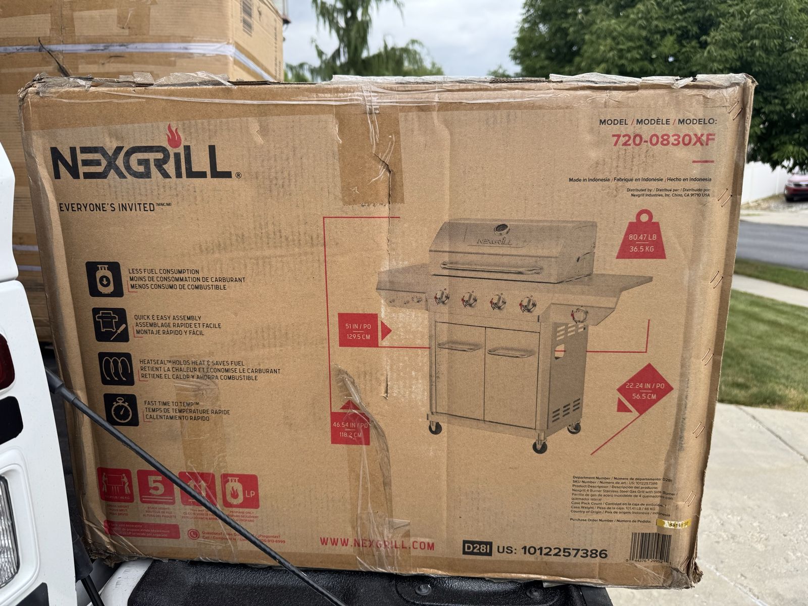 New in box Nexgrill 4-Burner Stainless Steel Propane Gas Grill with Side Burner (720-0830XF)