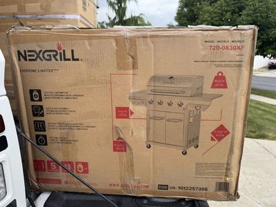 New in box Nexgrill 4-Burner Stainless Steel Propane Gas Grill with Side Burner (720-0830XF)