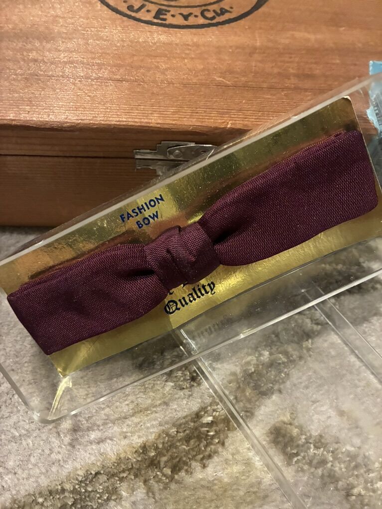 1950 Bow Tie