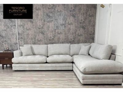 AYDEN & IVY DERRY SECTIONAL WE OFFER DELIVERY