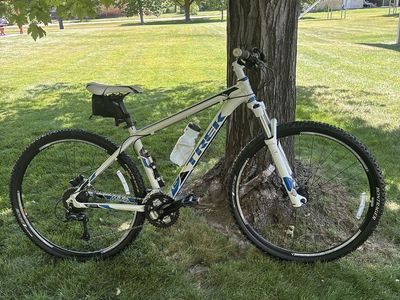 Trek Mamba Brand -new unridden 17.5