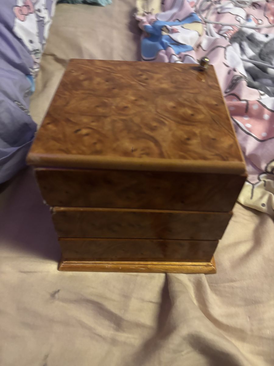 Jewelry Box