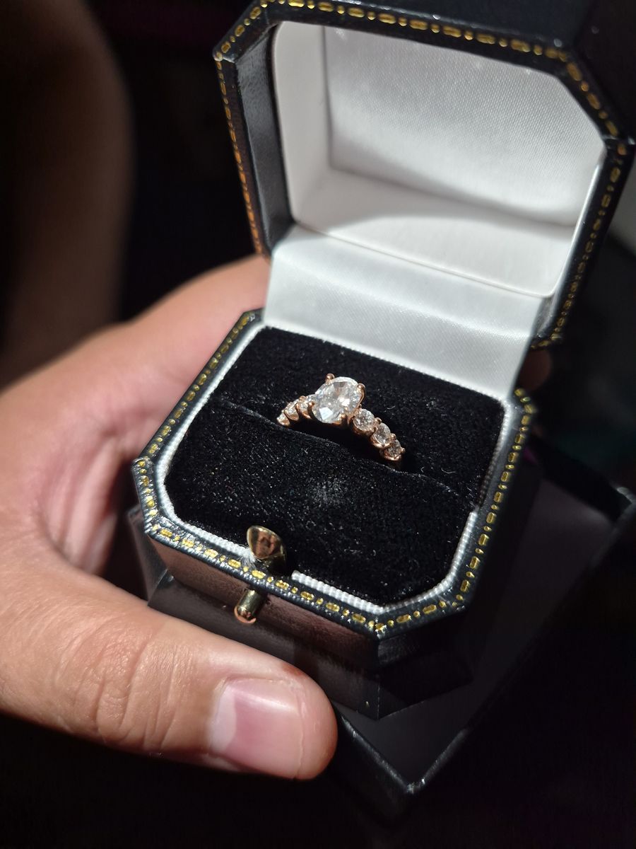 Oval Diamond ring size 4 (up to 7 resize negotiable)