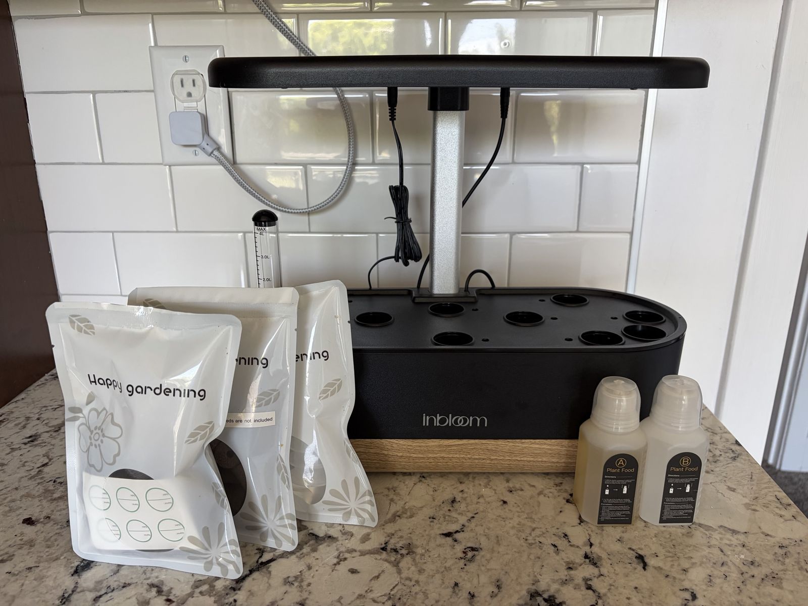 NEW Unused: inbloom 10-Pod Indoor Hydroponics Smart Garden System