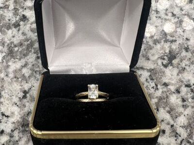 Engagment Ring with Wedding Band