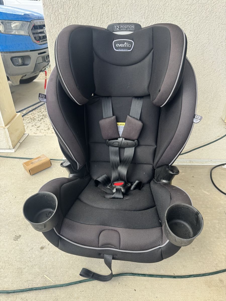 Evenflo 3in1 car seat 