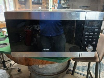 Galanz Gourmet Sensor 1000W Countertop Microwave - Black/Stainless Steel Finish