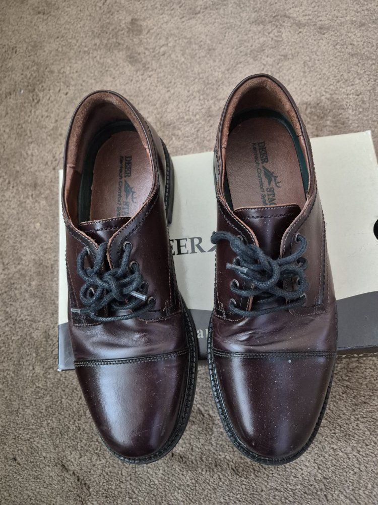 DEER STAGS MENS 9.5M