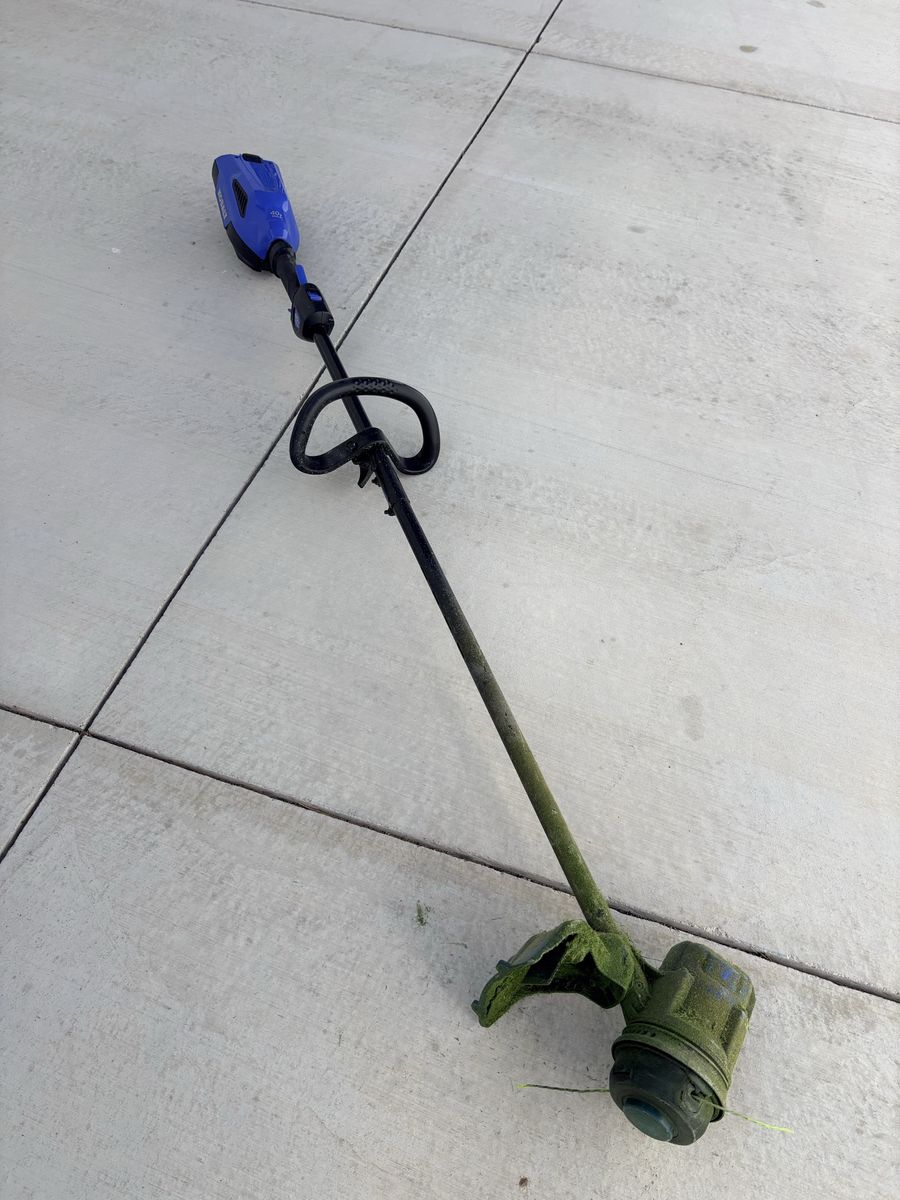 Kobalt 40v string trimmer NO BATTERY