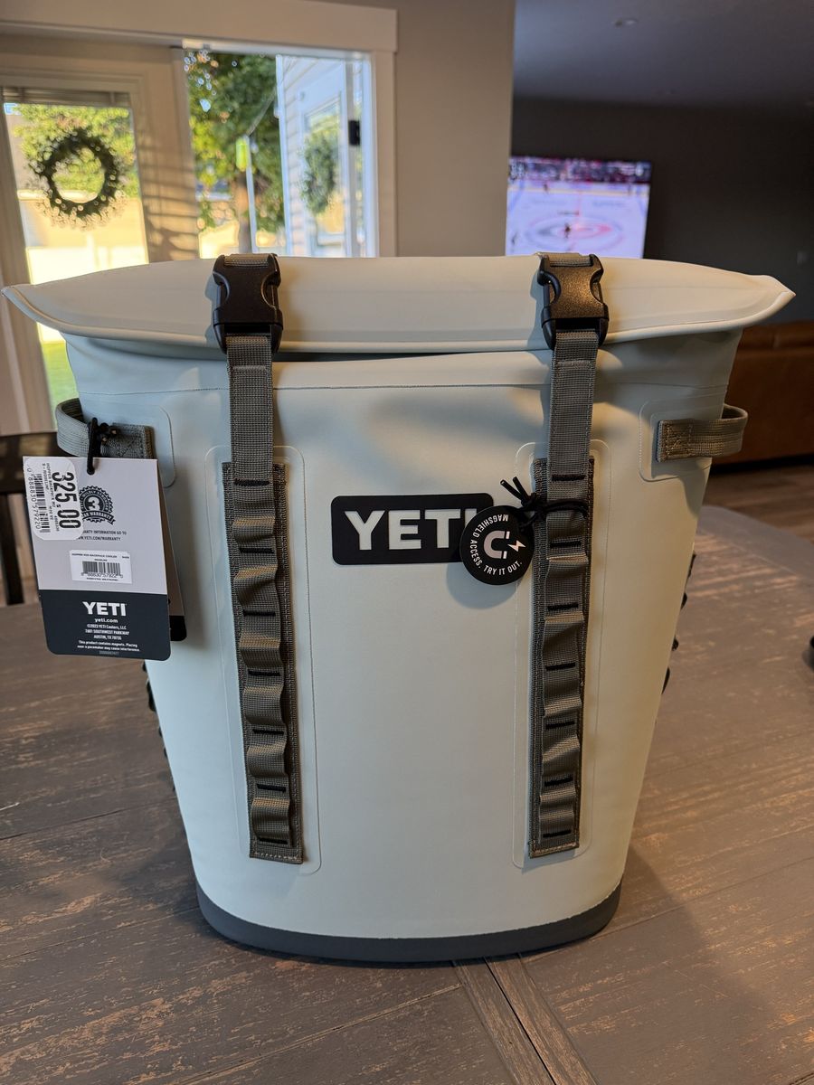 Yeti M20 Backpack Cooler