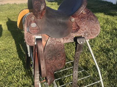 Martin Stingray Barrel Saddle