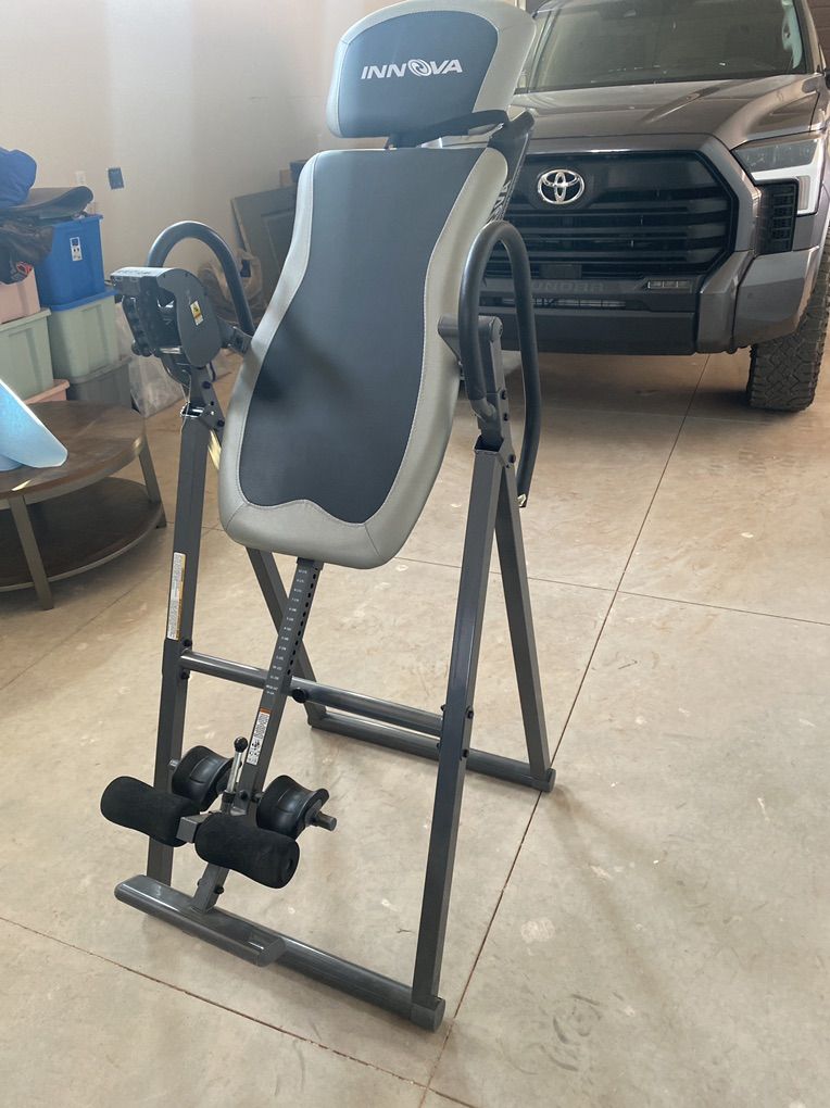 Innova Inversion Table