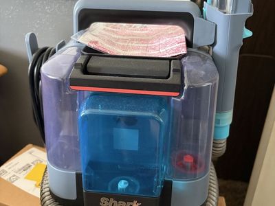 Shark Stain Striker PX200 Series