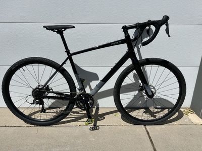 2025 Felt Broam 60 Gravel Bike - 58cm XL, Upgraded Tubeless Surly Knard Tires & clipless Pedals