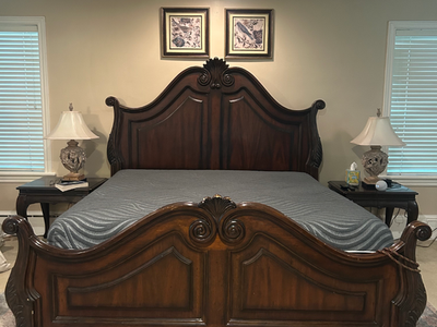 Rice&Strand bedroom set