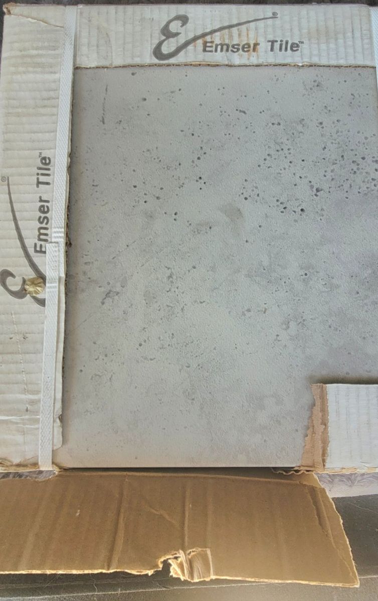 Ceramic tile 13"x13"
14 pieces